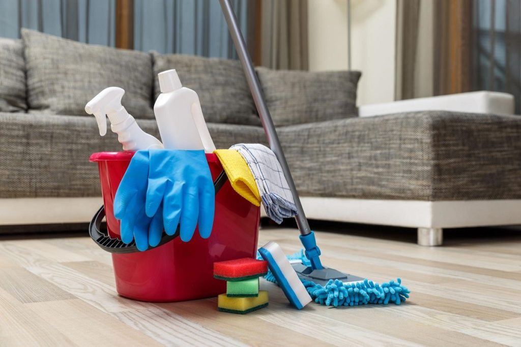 Residential & Commercial Cleaning